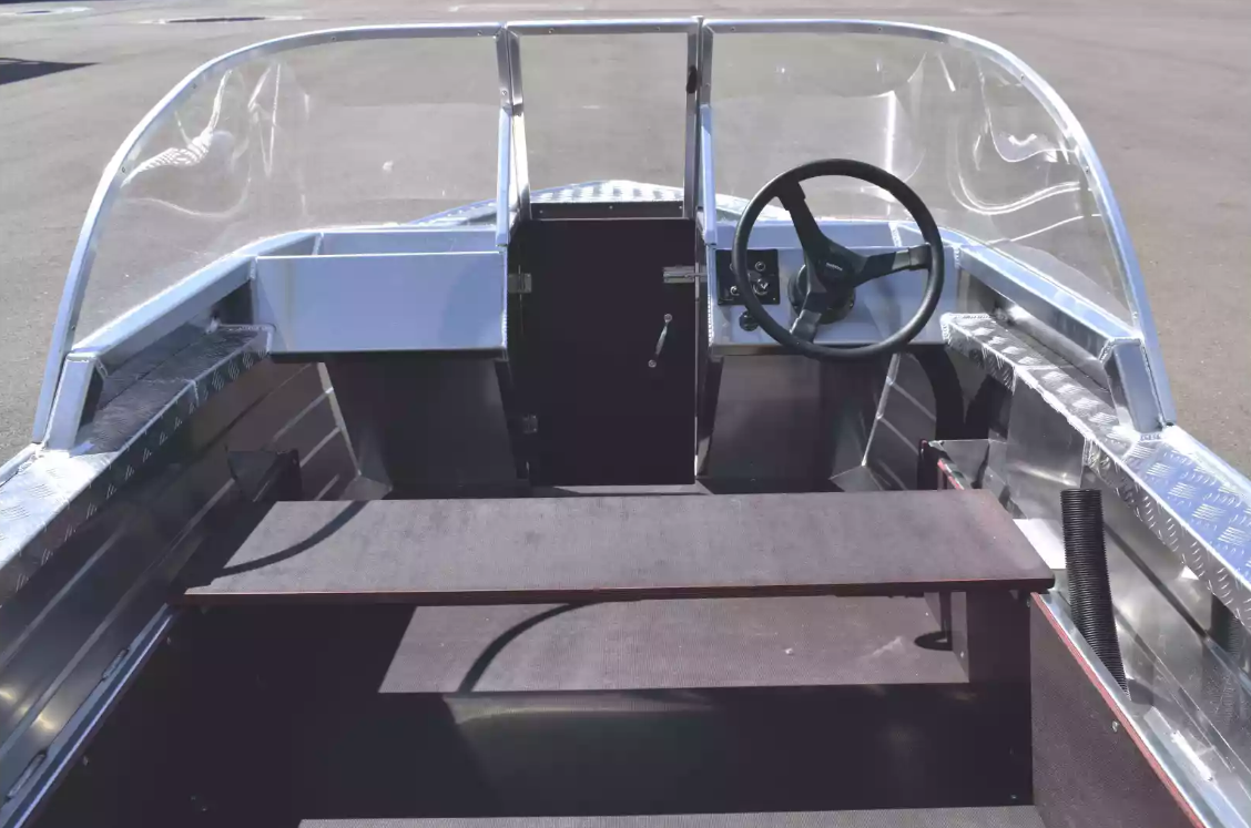 Алюминиевая лодка Wyatboat-390 DCM в Нальчике