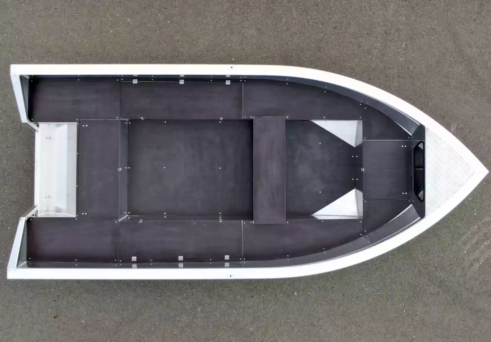 Алюминиевая лодка  Неман-420 в Нальчике