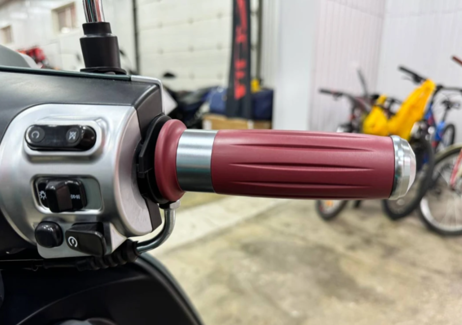 Скутер PROMAX Miami 240 (49) в Нальчике