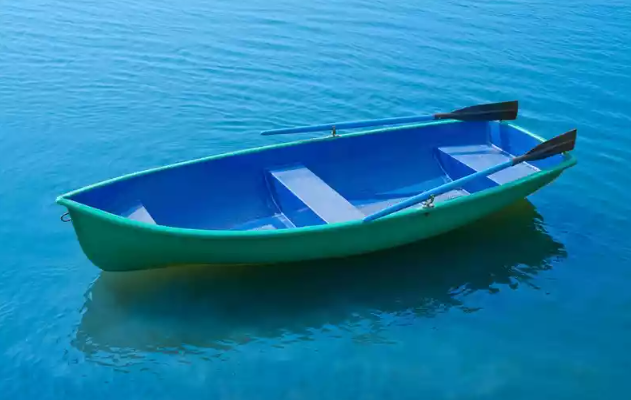 Стеклопластиковая лодка Дельфин в Нальчике