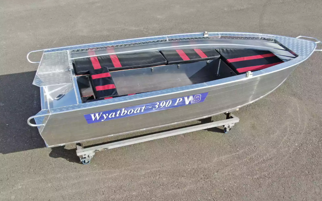 Алюминиевая лодка Wyatboat-390РМ увеличенный борт в Нальчике