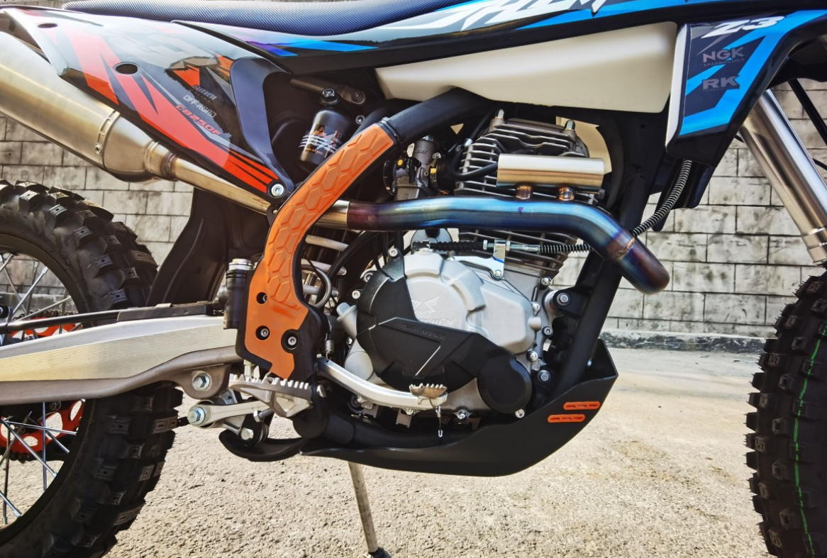 Мотоцикл JHLMOTO JHL Z3 CB250 (172FMM-3A) в Нальчике