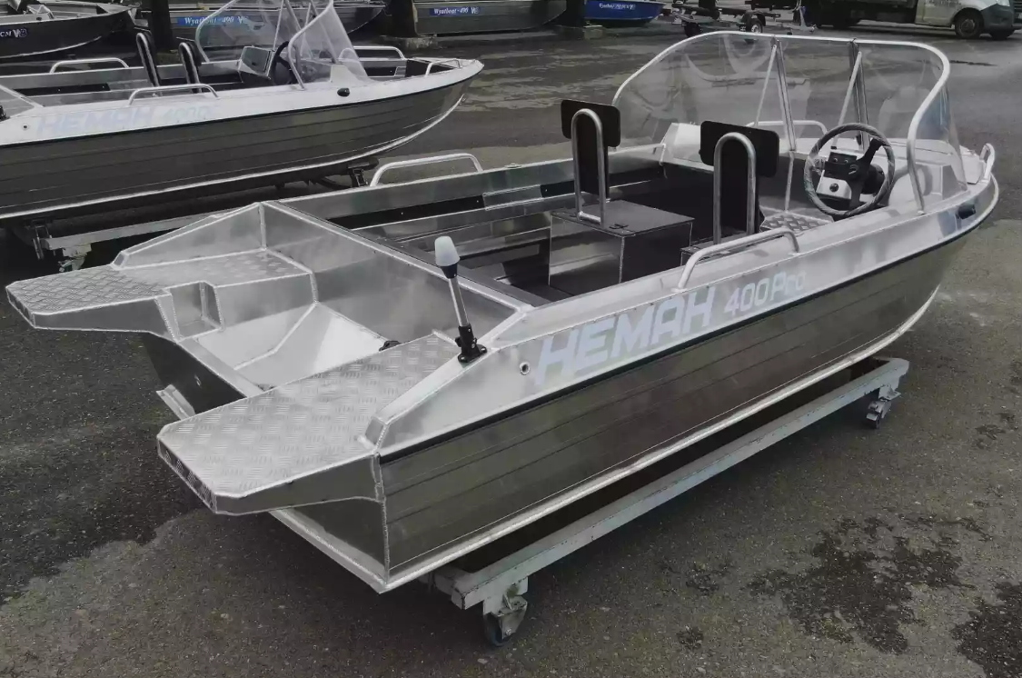 Алюминиевая лодка  Neman-400 PRO в Нальчике