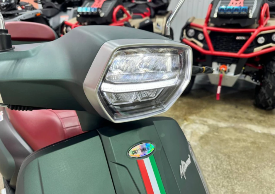 Скутер PROMAX Miami 240 (49) в Нальчике