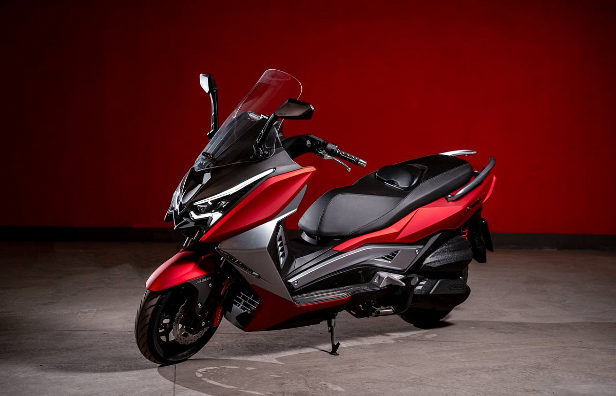 МАКСИСКУТЕР ARIIC 318 в Нальчике