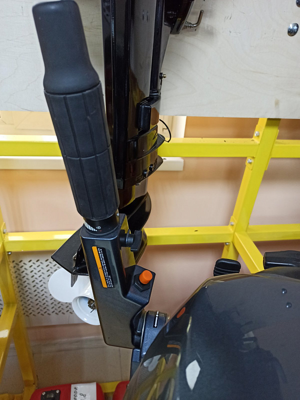 Лодочный мотор BREEZE F9,9S (4х тактный) в Нальчике