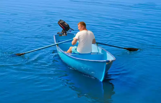 Стеклопластиковая лодка Омуль в Нальчике