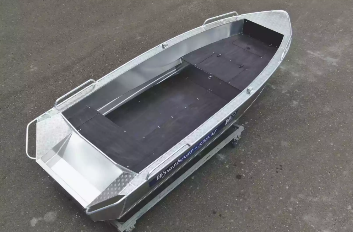 Алюминиевая лодка  Wyatboat-430М FISH в Нальчике