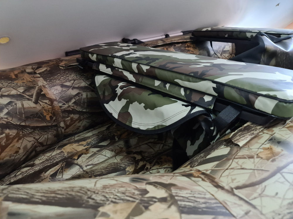 КОМПЛЕКТ МЯГКИХ НАКЛАДОК С СУМКОЙ ДЛЯ ЛОДОК 80Х20 КАМУФЛЯЖ в Нальчике