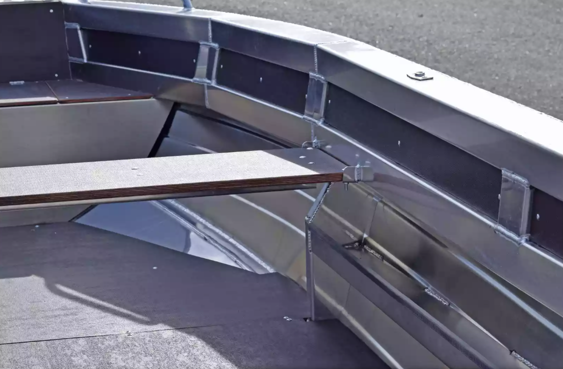 Алюминиевая лодка  Неман-480 Р в Нальчике