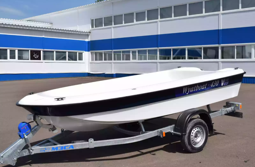 Стеклопластиковая лодка Wyatboat 430 тримаран в Нальчике