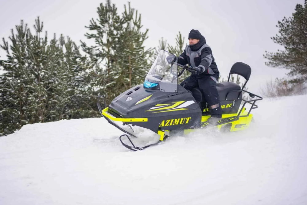 Миниснегоход Бурлак Азимут 24 л.с. , эл.запуск, реверс, тормоз гидравл, капот черный в Нальчике