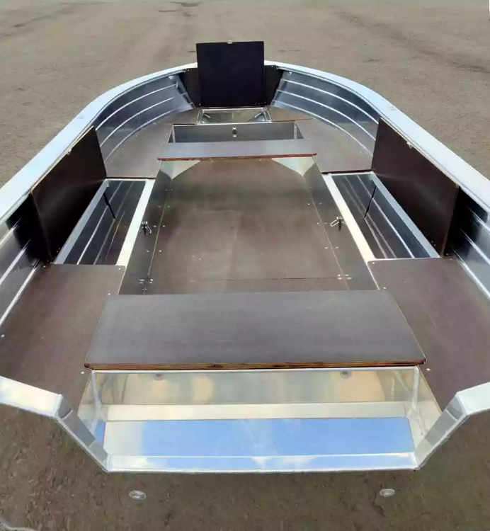 Алюминиевая лодка Неман-400 в Нальчике