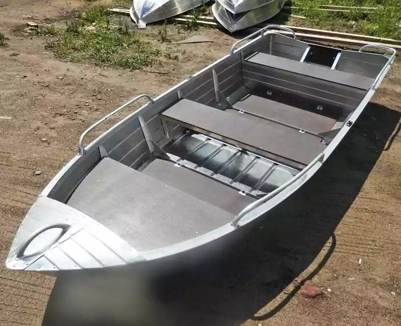 Алюминиевая лодка Вятка-Профи 37 в Нальчике
