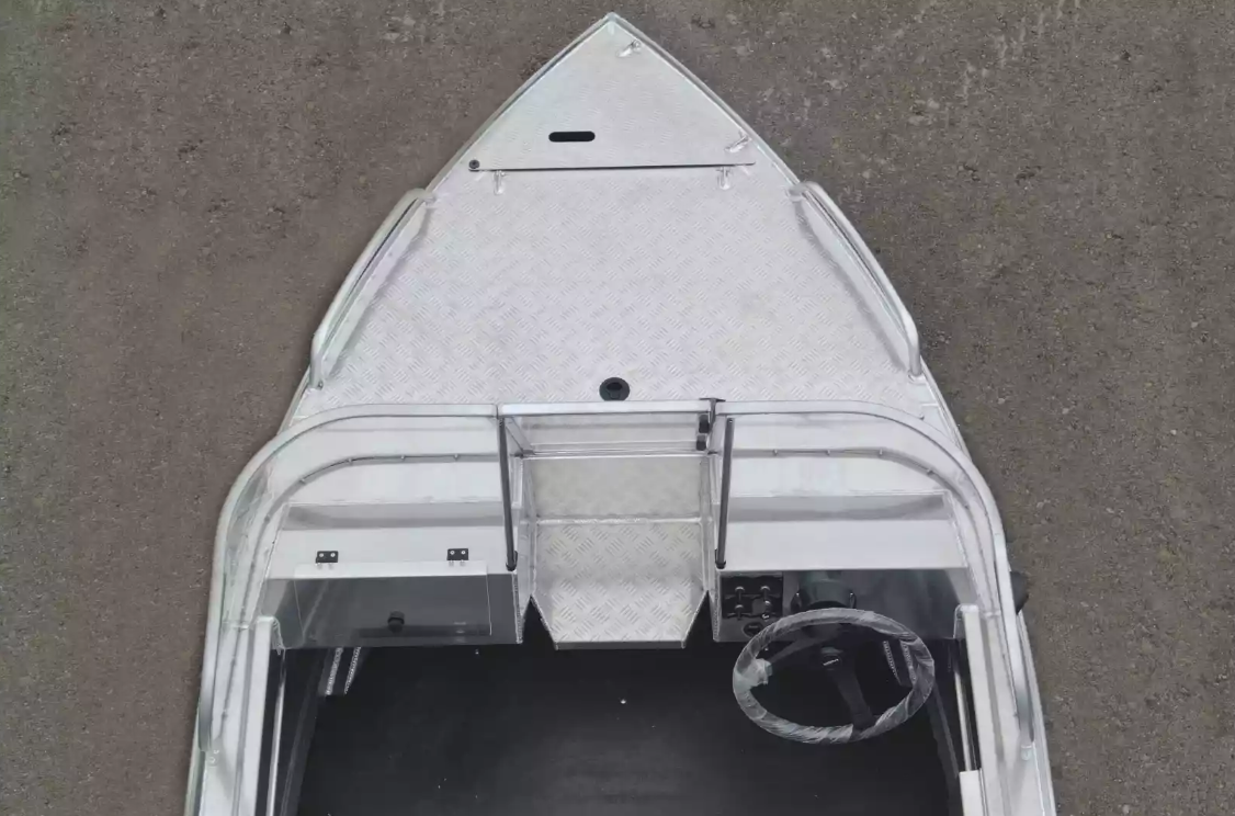 Алюминиевая лодка  Neman-400 PRO в Нальчике