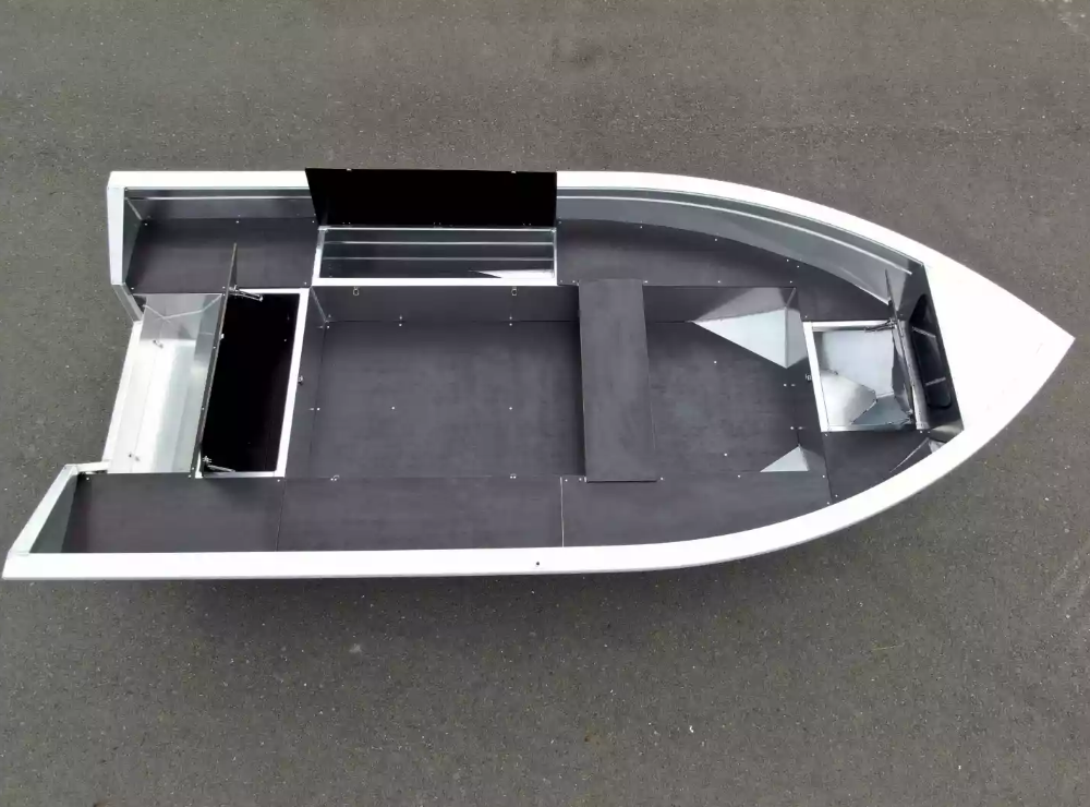 Алюминиевая лодка  Неман-420 в Нальчике