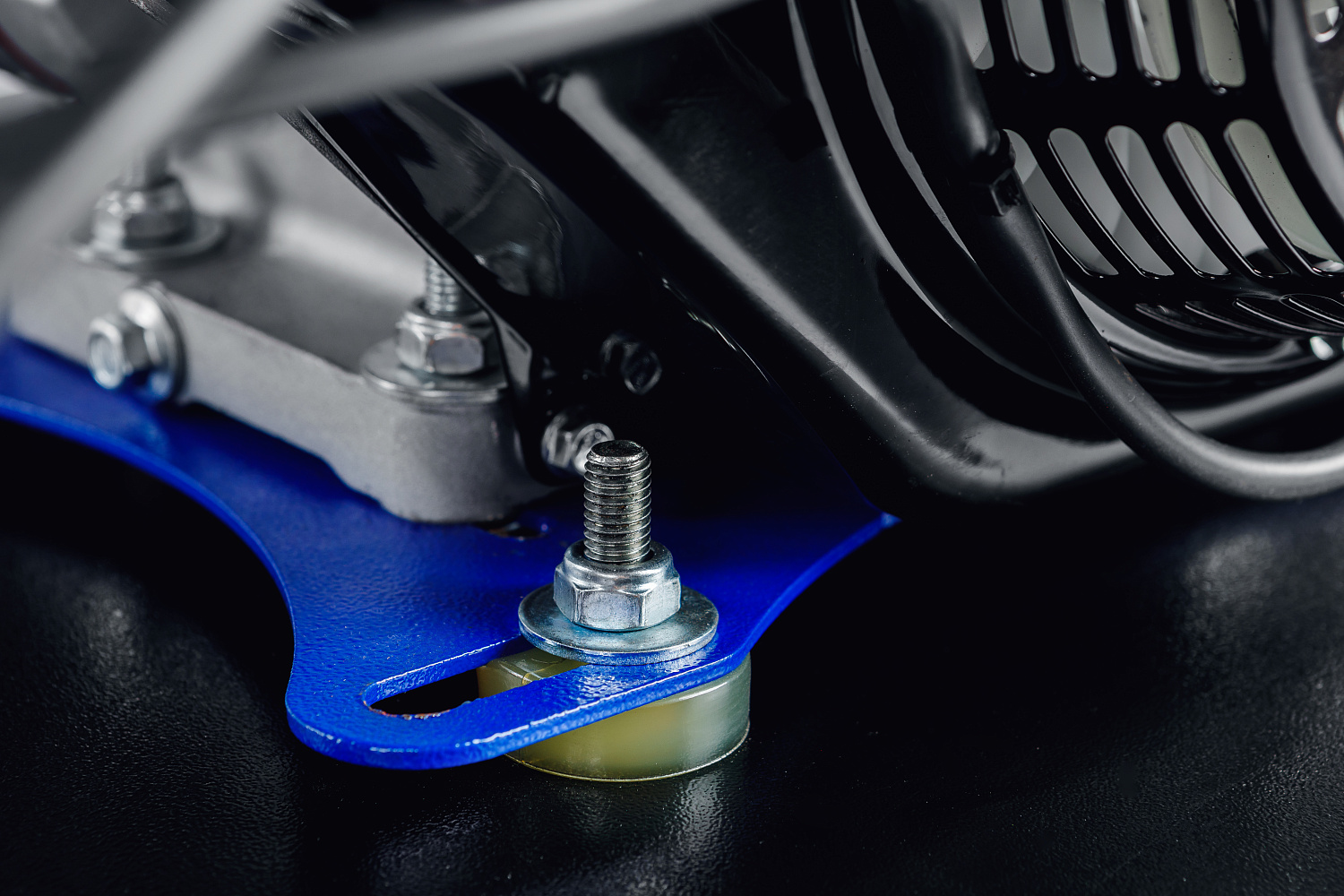 МОТОБУКСИРОВЩИК IKUDZO LONG 2.0 1700/500 EKR20 в Нальчике