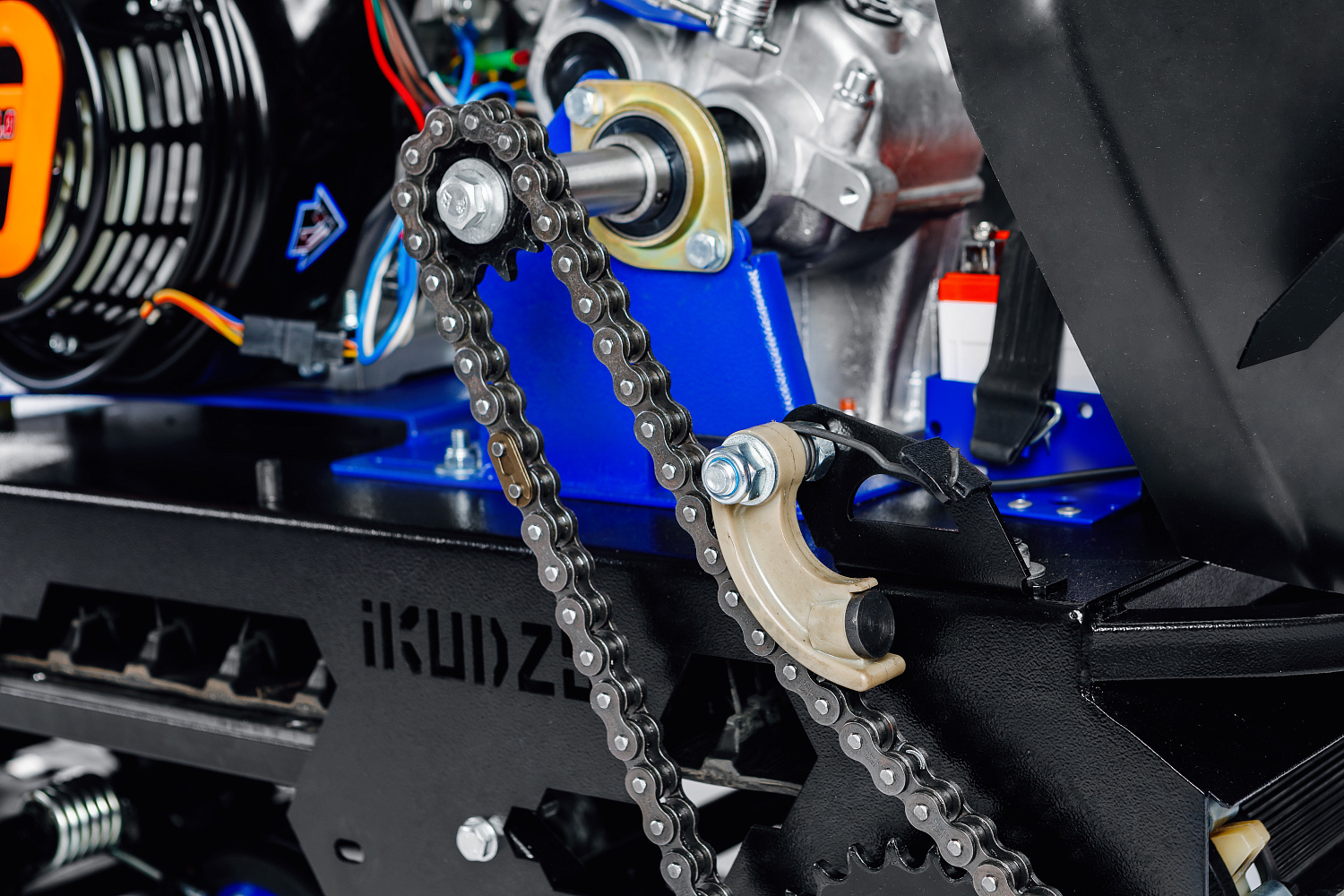 МОТОБУКСИРОВЩИК IKUDZO LONG 2.0 1700/500 EKR20 в Нальчике